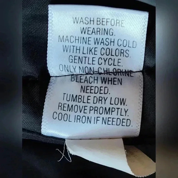 Croft & Borrow Women's Black and White Quilted Vest | Size 2X - Picture 4 of 5